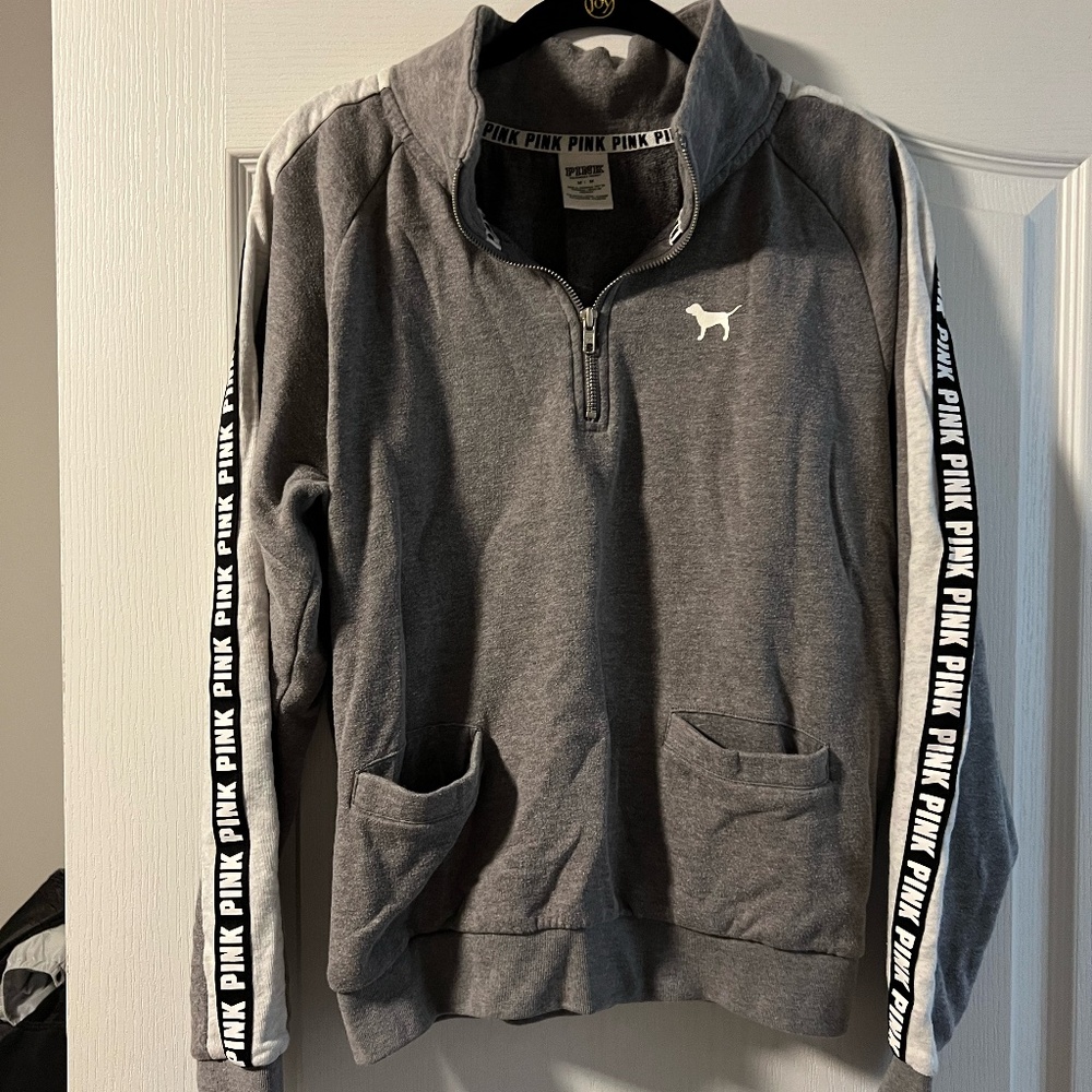 VS Pink Quarter Zip with pockets - grey